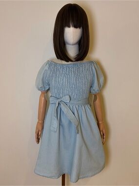 Chillipop Girls Light Denim Smocked Dress Size 7/8